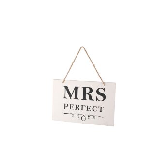 Schild  mit Schriftzug "Mrs Perfect" aus Holz in weiss Shabby Chic